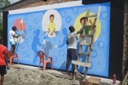 Au cours de la réalisation de la fresque dans la communauté d'Inguapí la Ceiba, les leaders du changement ont reçu des informations et des outils qui leur ont permis d'identifier et de sélectionner collectivement l'habitude saine la moins pratiquée dans leur communauté.